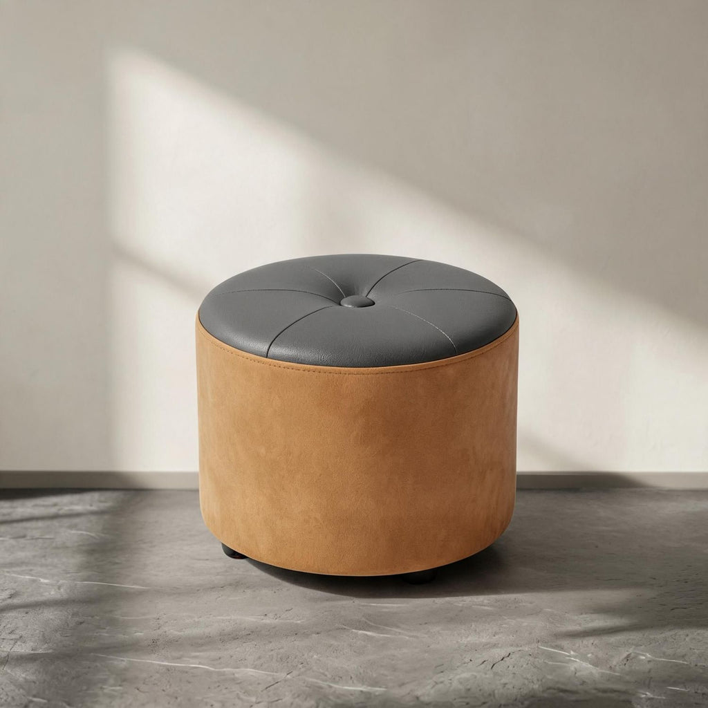 Runder Hocker aus Tech-Stoff